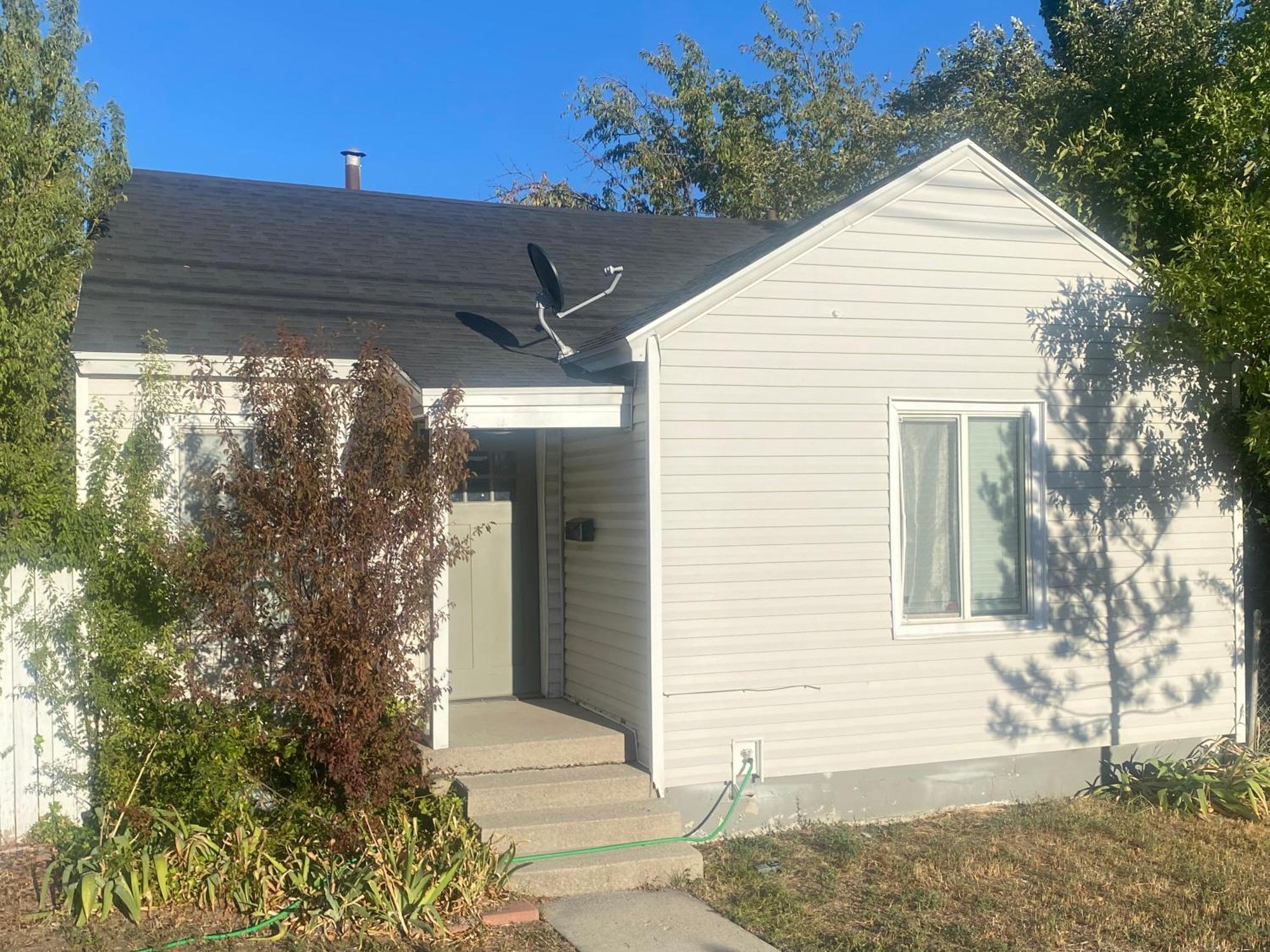 Cute Entire Small House With Large Yard! Pets Welcome! West Valley City Exteriör bild