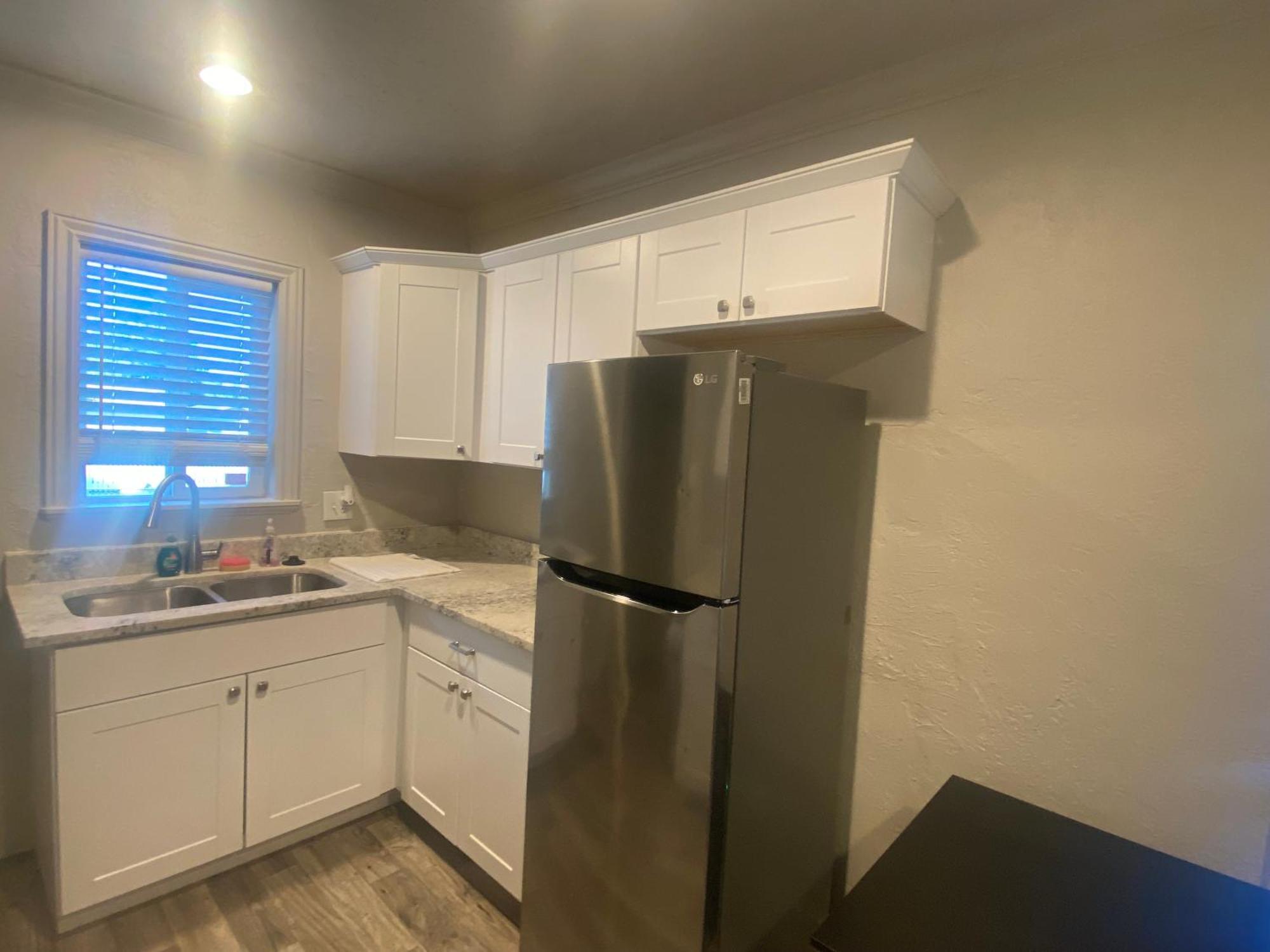 Cute Entire Small House With Large Yard! Pets Welcome! West Valley City Exteriör bild